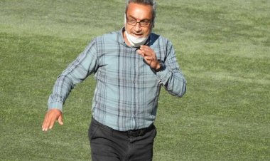 سرمربی فجرسپاسی: آسانسوری به لیگ یک بر نمی‌گردیم