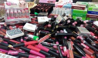 کشف 777 میلیون تومان محصولات آرایشی غیرمجاز در شیراز