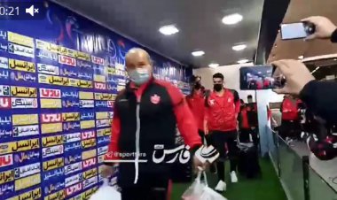 ورود اعضای تیم پرسپولیس به ورزشگاه آزادی