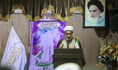 امام جمعه شیراز: باطل چیزی است که اهل بیت (ع) نمیپسندند