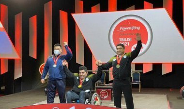 قهرمان  فارسی رکورد جهان را شکست