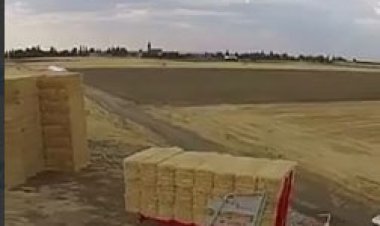 ساخت کوه از کاه