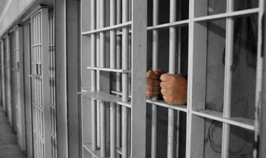 محکومیت مدیر سابق به ۱۰ سال حبس