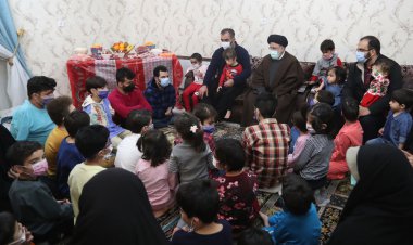 شب یلدایی رئیس جمهور در کنار ایتام و کودکان معلول