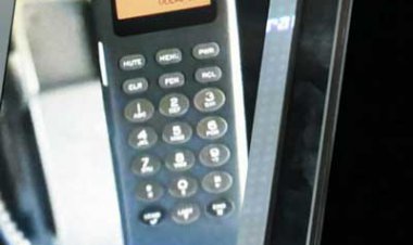 اولین پیامک تاریخ فروخته شد