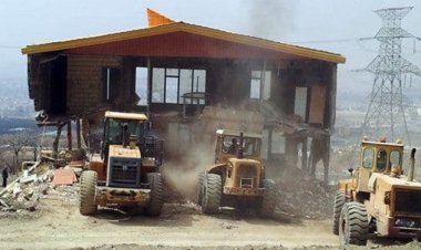 تخریب ساخت و سازهای غیر مجاز در کازرون