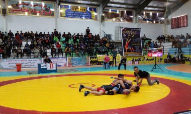 دهدشت قهرمان  کشتی فرنگی یادواره «سردار دلها»