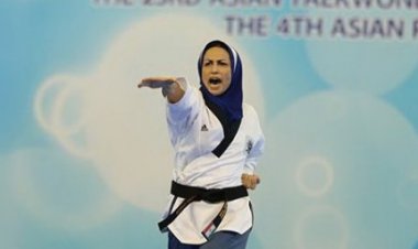 مدال برنز پومسه آنلاین جهان بر گردن بانوی شیرازی