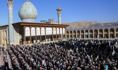 نماز باران در شیراز اقامه شد