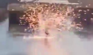 نجات معجزه آسای یک نگهبان از برخورد صاعقه