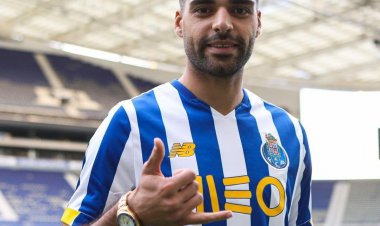 طارمی بهترین لژیونر سال ۲۰۲۱ آسیا شد