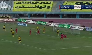 گل  پرسپولیس به سپاهان