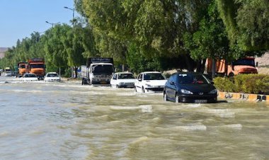 هشدار مدیریت بحران لارستان  نسبت به وقوع بارش‌های سیل آسا