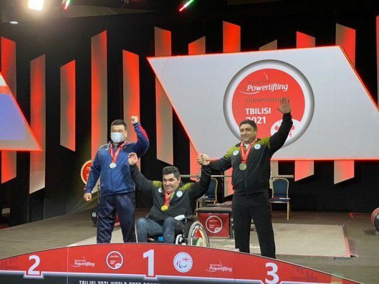قهرمان  فارسی رکورد جهان را شکست