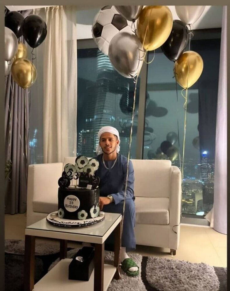 تصویری جدید از جشن تولد قائدی با لباس عربی در امارات