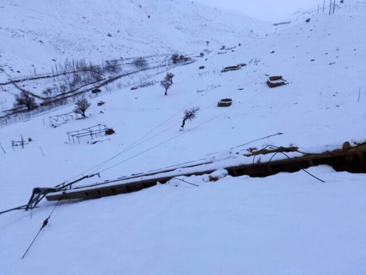 قطع برق ۶۰ روستای کهگیلویه و بویراحمد به خاطر برف