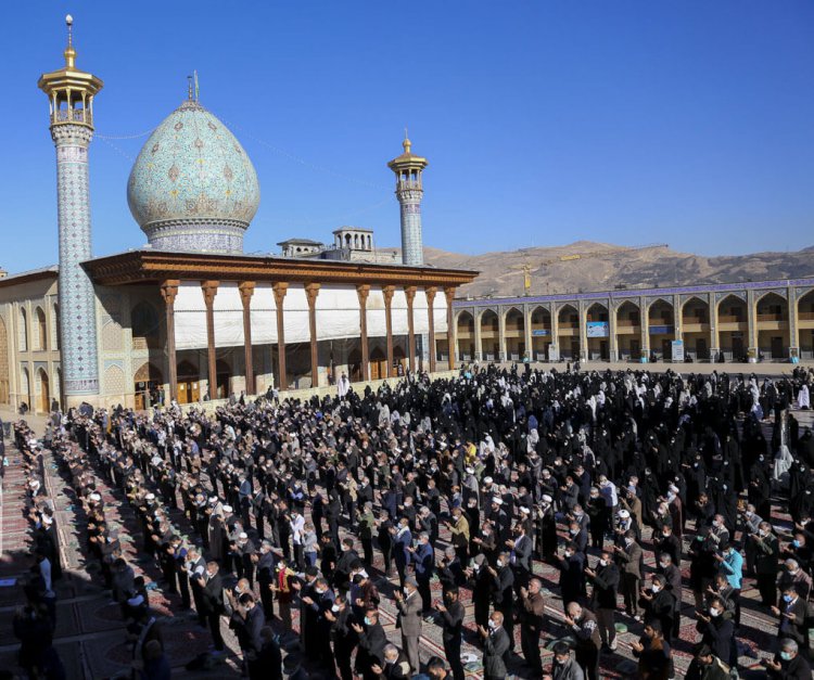 نماز باران در شیراز اقامه شد