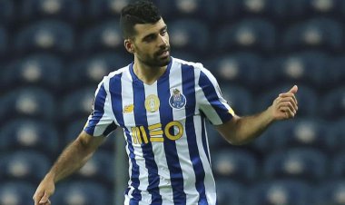 تمام عناوین سال پرتغال به نام مهدی طارمی