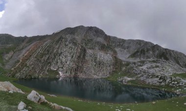 شهرت جهانی دریاچه‌های کشمیر