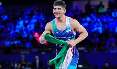 فرنگی‌کار قهرمان جهان در روز تولدش: کشتی در فارس دیده نمی‌شود!