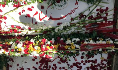 پیکر ۳ شهید گمنام در بندرعباس تشییع شد