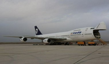 نقص فنی هواپیمای شیراز به تهران به زودی برطرف می شود+ فیلم