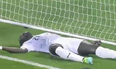 حمله‌ قلبی یک بازیکن در فوتبال قطر