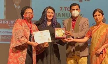 حضور متفاوت گوهر خیراندیش در فستیوال جیپور