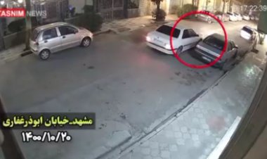 ببینید | سرقت سه‌باره از یک خودرو در کمال خونسردی مقابل دوربین مداربسته