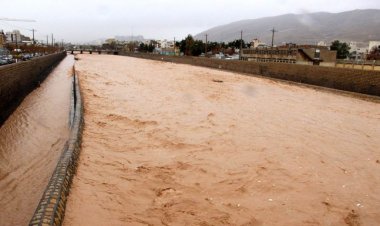 کنارگذرهای رودخانه شیراز مسدود شد