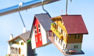 توافق بشود قیمت خانه پایین می‌آید/ امیدواریم کسی سکته نکند!