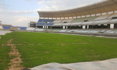 ببینید ورزشگاه 50 هزار نفری شیراز گرفتار چیست!