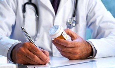 نرخ ویزیت پزشکان در سال 1401 اعلام شد