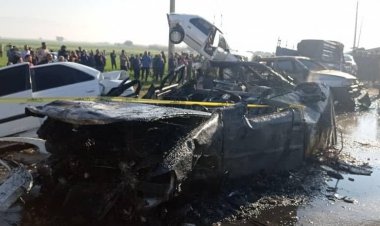 تاکنون هزاران نفر قربانی بی‌تدبیری خودروسازان شده‌اند