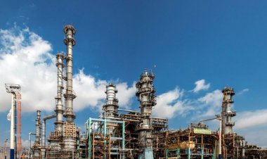 منشا بوی نامطبوع در بندرعباس و قشم مشخص شد؛ شکستن خط انتقال میعانات گازی