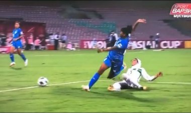 تکل آموزشیِ دختر تیم ملی فوتبال در حد لالیگا