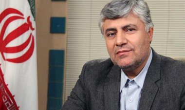 نماینده شیراز: نگاه سنتی مانع رونق کسب و کارهای اینترنتی می شود