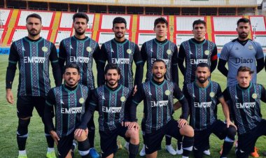 خيبر هم دست پر  از شيراز بازگشت