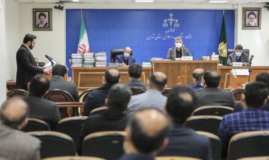 پرداخت صدها سکه طلا به ۱۹۸ نفر از کارکنان گمرک