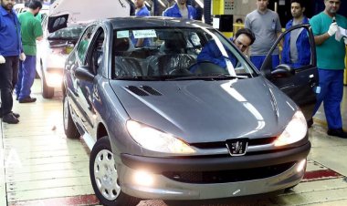 وزیر صمت: سال بعد قیمت تمام‌شده خودروها ۱۵ درصد کمتر می‌شود