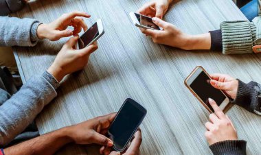 علامتهای اعتیاد اینترنتی