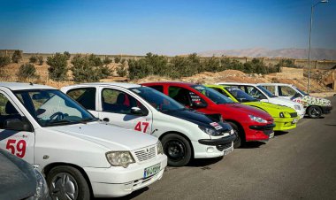 دومین راند مسابقات اسلالوم جام فجر در ورزشگاه پارس شیراز در چهار کلاس برگزار شد