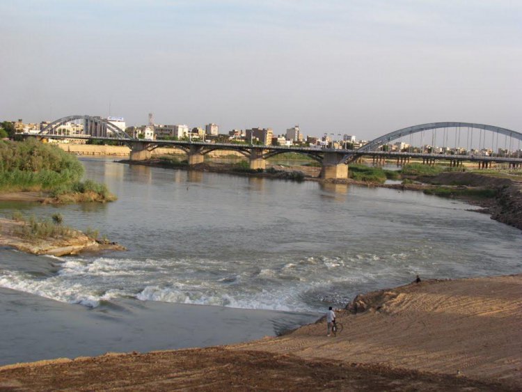 دولت سیزدهم مصمم به حل مشکلات خوزستان است