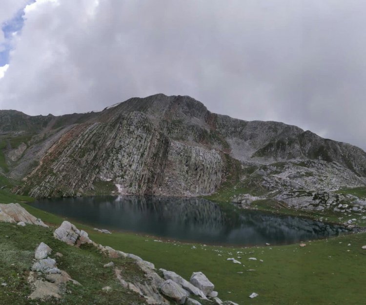 شهرت جهانی دریاچه‌های کشمیر