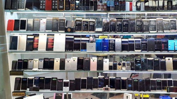 ممنوعیت واردات گوشی بالای 600 دلار تکذیب شد