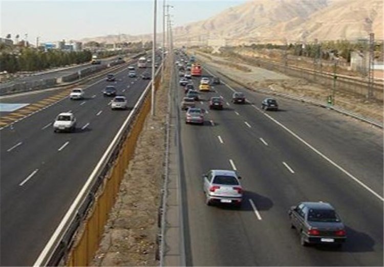 ثبت بیش از ۲۷۸ میلیون تردد در راه‌های فارس