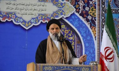 نماینده ولی فقیه در استان خوزستان: سختی‌ها و دشواری‌ها از سوءمدیریت است