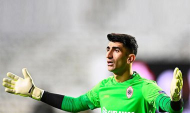 واکنش تند بیرانوند به بیانیه سرخ ها