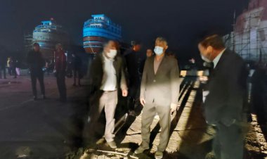 مهار آتش سوزی در کشتی سازی بندر عامری