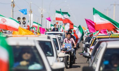 آغاز راهپیمایی ۲۲ بهمن